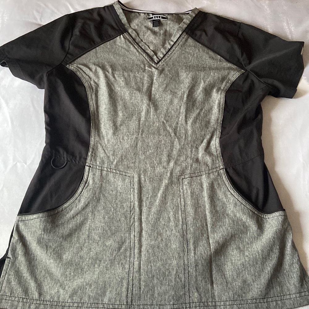 scrubs top